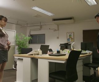 Em gái bú cu để giúp thanh niên giảm stress